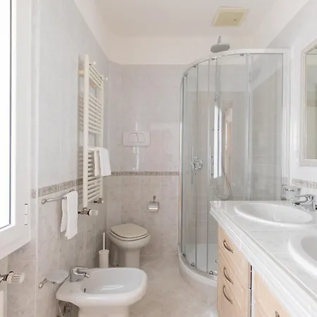 Apartmán Iflat Spacious Penthouse Near The Vatican *